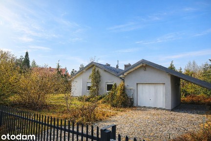 Dom w Centrum IDzialka 2400m2 I 300m od szkoły