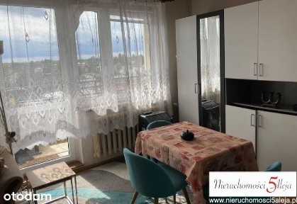 Słoneczna kawalerka, Podolany