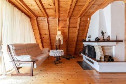 Klimatyczny dom przy lesie | działka 900m2 I garaż