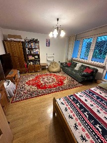 wynajmę mieszkanie Śliczna Krakó bezpośrednio tramwaj 70 m kw 3 pok