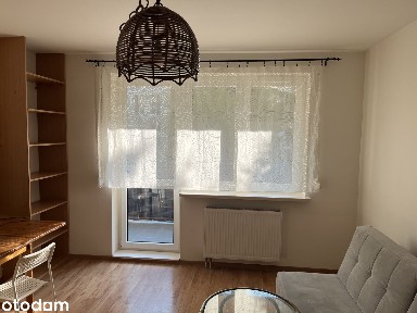 BEZ POŚREDNIKÓW, DWA POKOJE, KUCHNIA, BALKON PIĄTKOWO, OS. BATOREGO