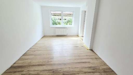 Duże,bezczynszowe,2 łazienki,2 aneksy kuch.