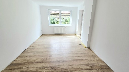 Duże,bezczynszowe,2 łazienki,2 aneksy kuch.