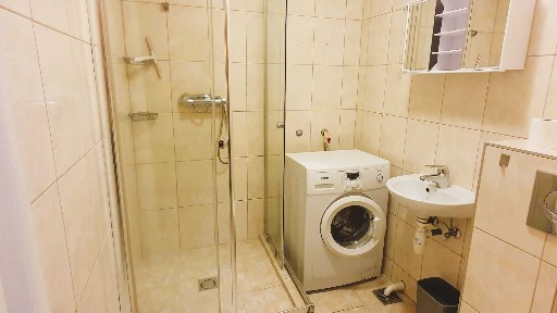 wynajem mieszkania 3 pokoje oddzielne w Krakowie