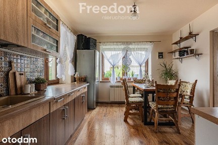 Wyremontowany dom z fotowoltaiką i dużą działką