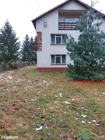 Syndyk sprzeda dom wraz z działką