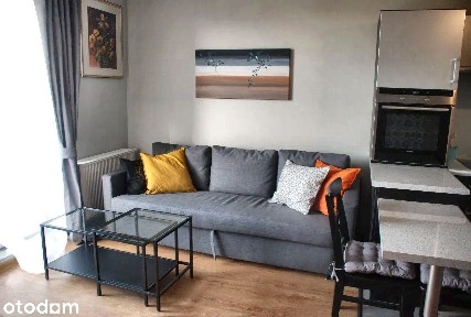 Centrum Siechnic, garaż podziemny, winda, komórka 4,7 m2, balkon 8m2
