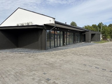NOWOCZESNY budynek handlowo-uslugowy wraz z zagospodarowaną dzialką