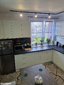 Mieszkanie 56m² (3 pokoje), piwnica 12m² ( garaż w atrakcyjnej cenie)