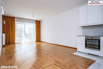 Elegancki Apartament na ostatnim na piętrze