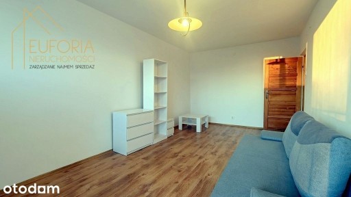 Dwa pokoje,Rozkładowe,Dobry dojazd do centrum
