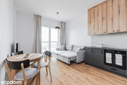 2 Pokoje 37 M2| Cowork| Metro