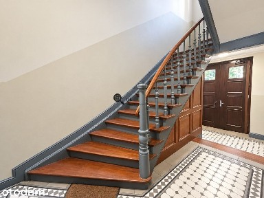 Lokal, Zabytkowa Kamienica, Ogród, Balkon, Parking