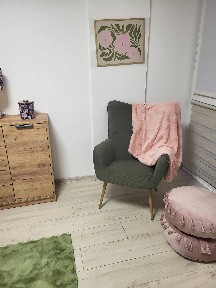 Wynajmę kawalerkę na przeciwko UM