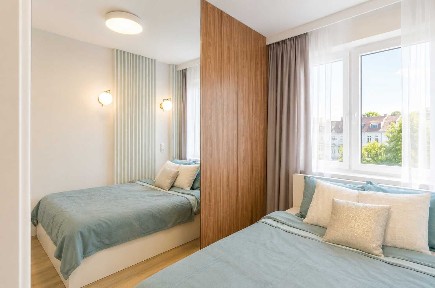 Różana 19 | Designerskie 2 pokoje z dużym balkonem i miejscem w hali garażowej | 32 m²