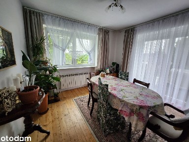 Dom wolnostojący na dużej działce