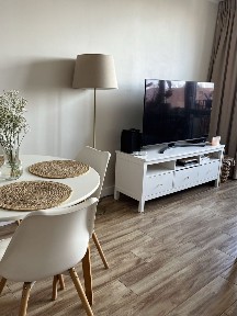 Dwupokojowe mieszkanie na Pradze Południe | 38 m2 + piwnica | w okolicy Dworca Wschodniego, kompleksu SOHO, Uniwersytetu SWPS