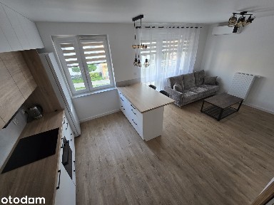 BEZPOŚREDNIO: 55m, 3 pokoje, aneks, łazienka, WC, klima, garaż, balkon