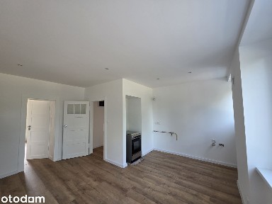 Mieszkanie w kamienicy z balkonem, 1 piętro, ul.Krzywoustego