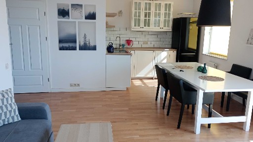 Wynajmę mieszkanie 2 pokojowe w apartamentowcu, centrum Słupska, z garażem podziemnym