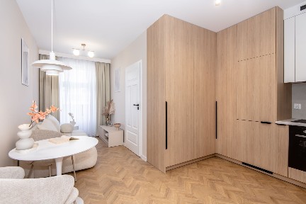 Stylowe i funkcjonalne z balkonem, Jeżyce, ul. Dąbrowskiego 90, od zaraz lub od 01.10., salon z aneksem plus sypialnia
