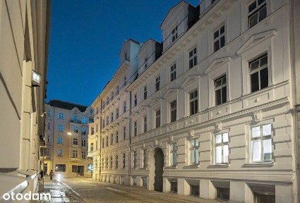 M2/Wysokie sufity/Deska na podłodze/Ścisłe centrum