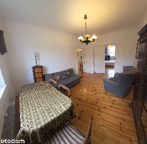 Po remoncie kapitalnym,balkon,duża piwnica,budynek-nowa elewacja,dach.