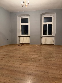 Duża umeblowana kawalerka na wynajem