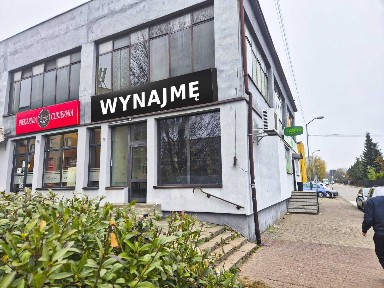 Wynajmę lokal usługowy obok żabki. 45m2. Ul. Zaolziańska 15, Zabrze - Pod Fryzjer, Masaż, Paznokcie, Kosmetykę, Kebab