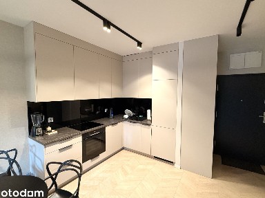 2 pokoje z balkonem | wysoki standard | Marcelińska 18B | blisko UMP