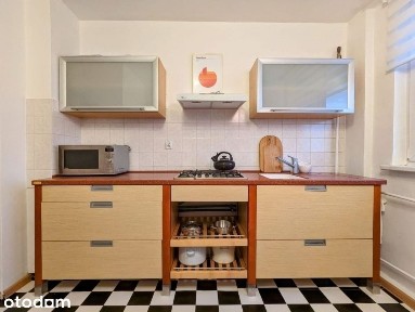 Klimatyczne mieszkanie 2 pokoje + kuchnia, 50m2