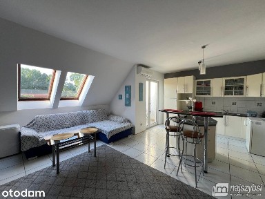 Pobierowo - dwupoziomowy apartament w centrum!
