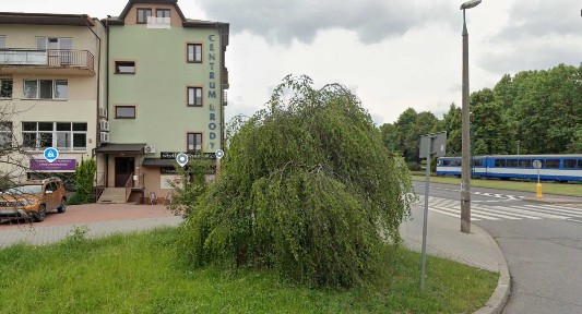 dom budynek w zlotego wieku 90