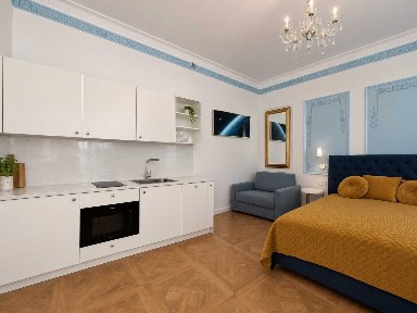 Apartament w zadbanej kamienicy z windą blisko Starówki!