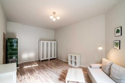 Mieszkanie 2-pokojowe, 76 m2, antresola - Dworcowa 24, niedaleko CH Agora, BRAK PROWIZJI