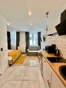 (3) Do wynajęcia 18 m² kawalerka - centrum Łódź, ul. Kilińskiego 16