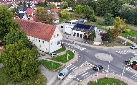 ZIELONA GÓRA JĘDRZYCHÓW / Potencjał na kilkanaście lokali / Brak konserwatora zabytków! / Duży PUM / 7 mieszkań + dawna restauracja