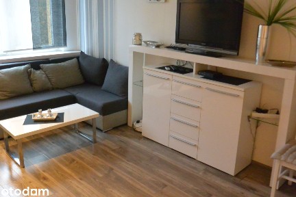 Nowy Bytom 38,5 m2, sprzedaż z pełnym umeblowaniem