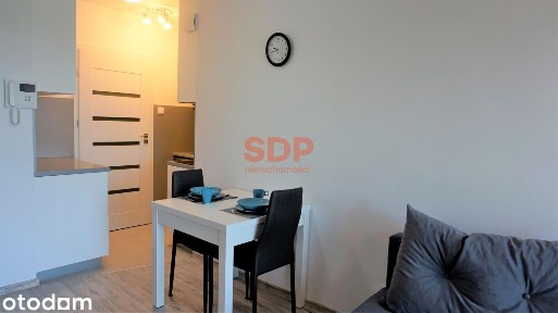 Kawalerka z balkonem. Apartamentowiec
