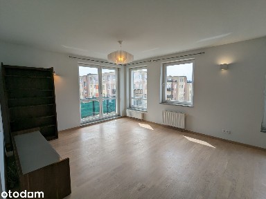 Ładne 3 pokojowe mieszkanie | 70 m | miejsce postojowe| Naramowice
