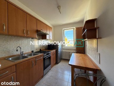 os.E.Raczyńskiego/3pokoje/balkon/piwnica/61,5M2