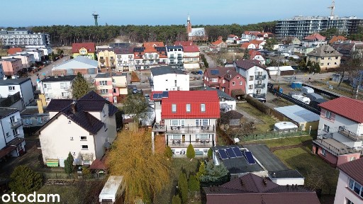 Mrzeżyno ścisłe centrum blisko morza 18 pokoi z łazienk parking 16 aut