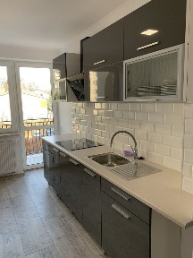 Budynek 350 m² | 14 Pokoi | 3 Kondygnacje | PARKING | WOŁOMIN
