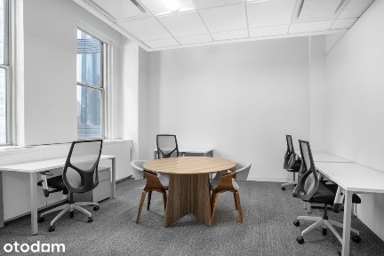 Prywatna 4-osobowa w Regus Okraglak