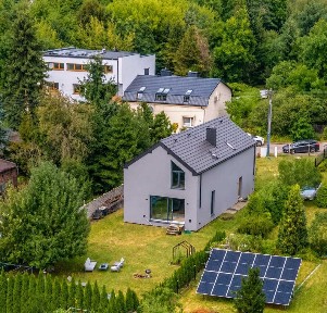 Nowy, wolnostojący dom na dużej działce, Dąbrowa Górnicza.