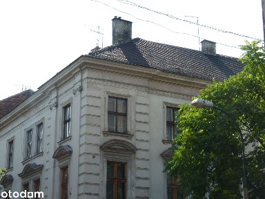 Poddasze w kamienicy w Centrum do ADAPTACJI na 6 mieszkań