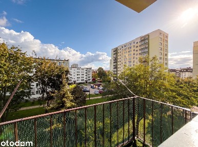 M4 z balkonem na Retkini