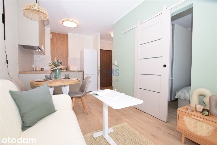 Przytulne 2 pokoje, Balkon 8 m², m.garażowe -Rumia