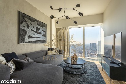 Spectacular apartment on 32nd floor on Złota 44