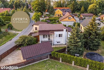 Wyremontowany dom z dwoma oddzielnymi wejściami